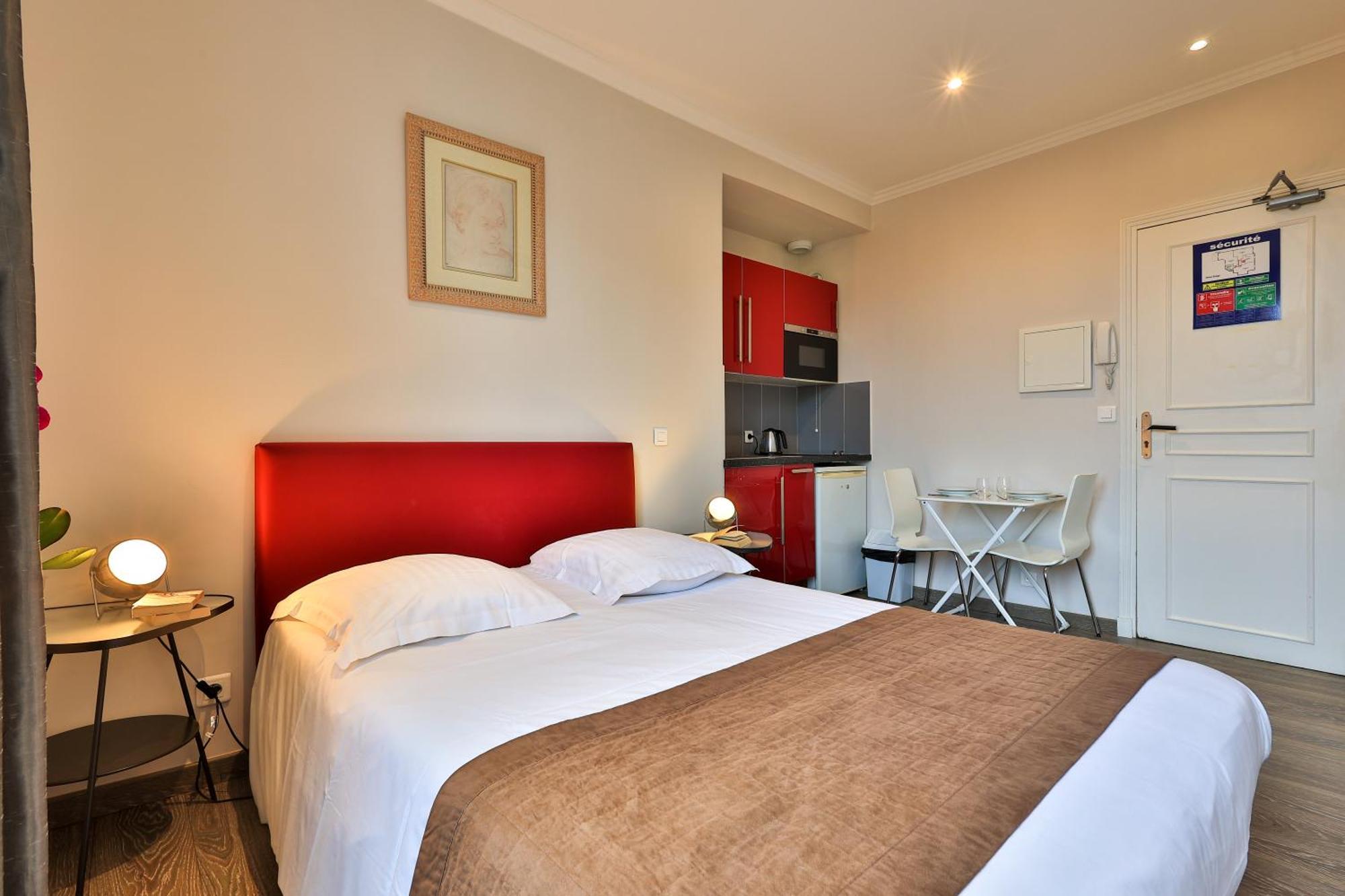 Emeraude Residence Hoteliere Juan-les-Pins Exterior foto