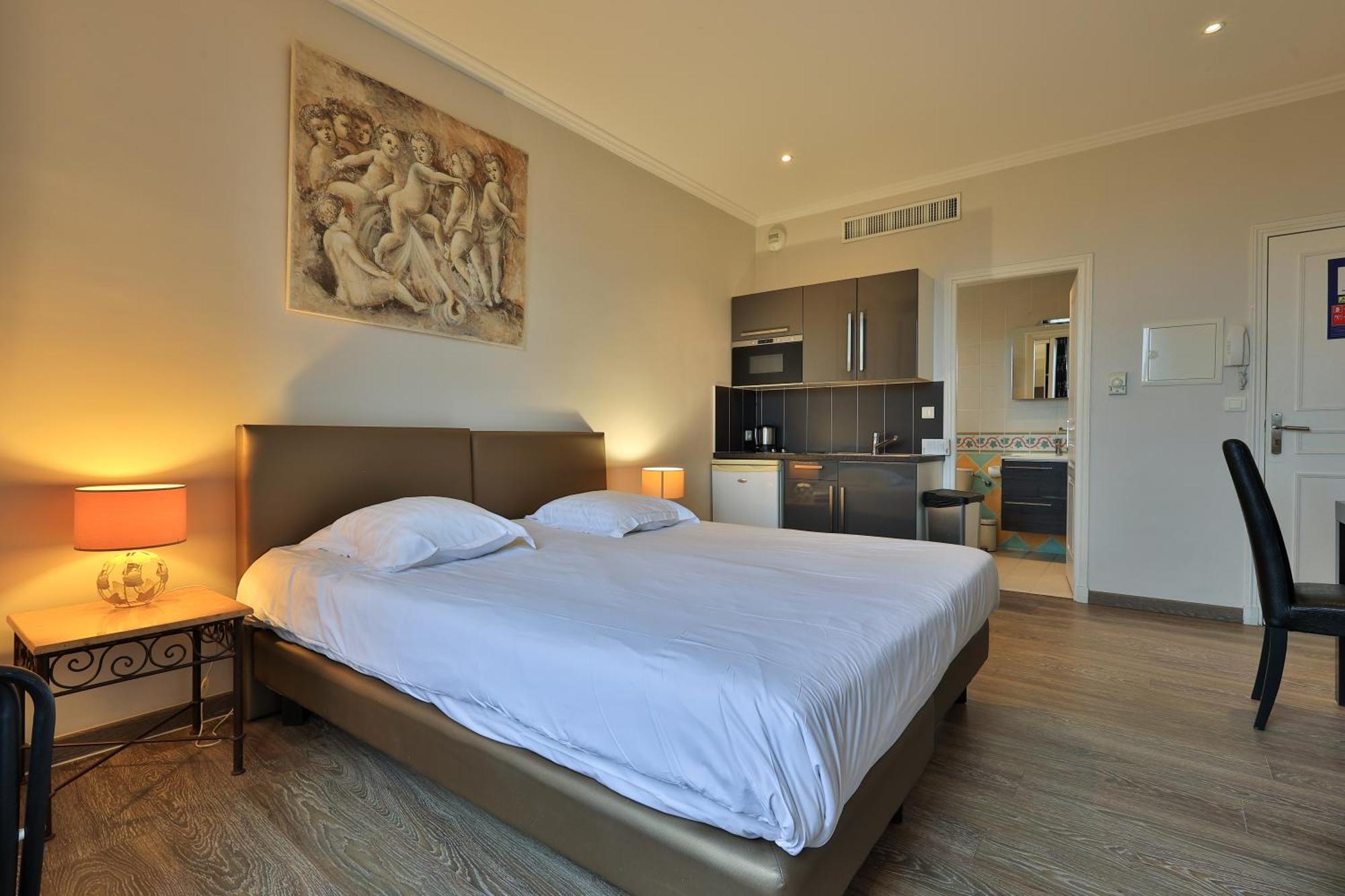 Emeraude Residence Hoteliere Juan-les-Pins Exterior foto