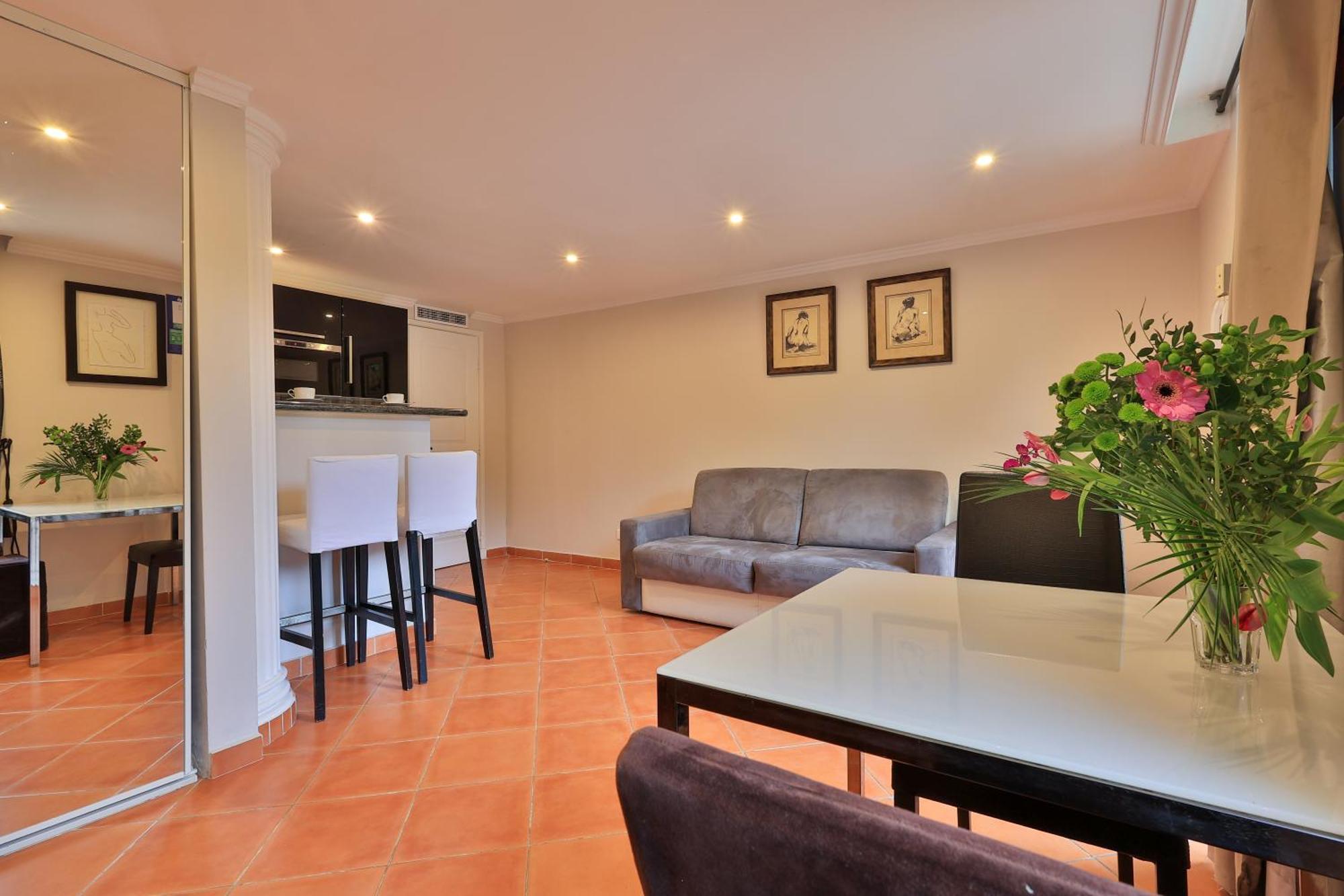 Emeraude Residence Hoteliere Juan-les-Pins Exterior foto