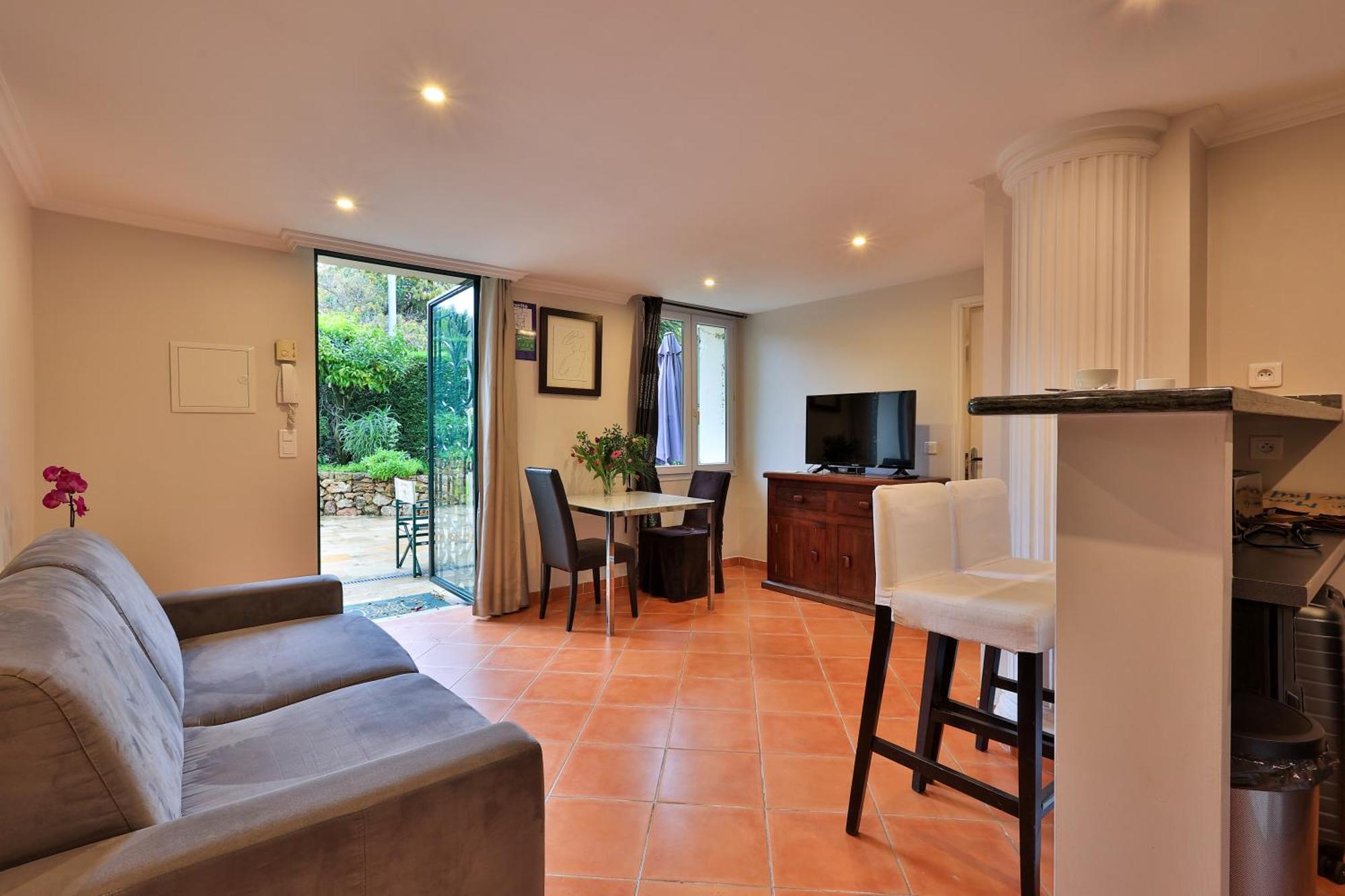 Emeraude Residence Hoteliere Juan-les-Pins Exterior foto