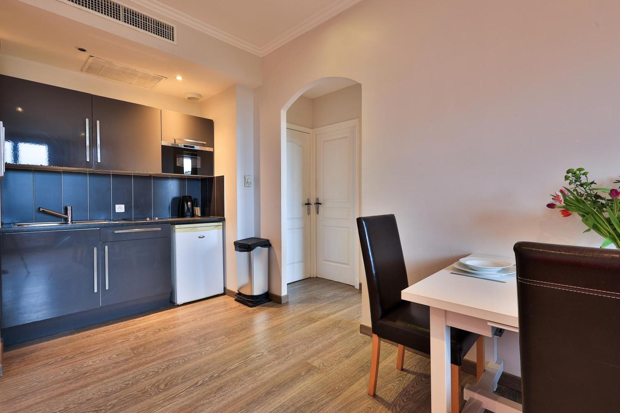 Emeraude Residence Hoteliere Juan-les-Pins Exterior foto
