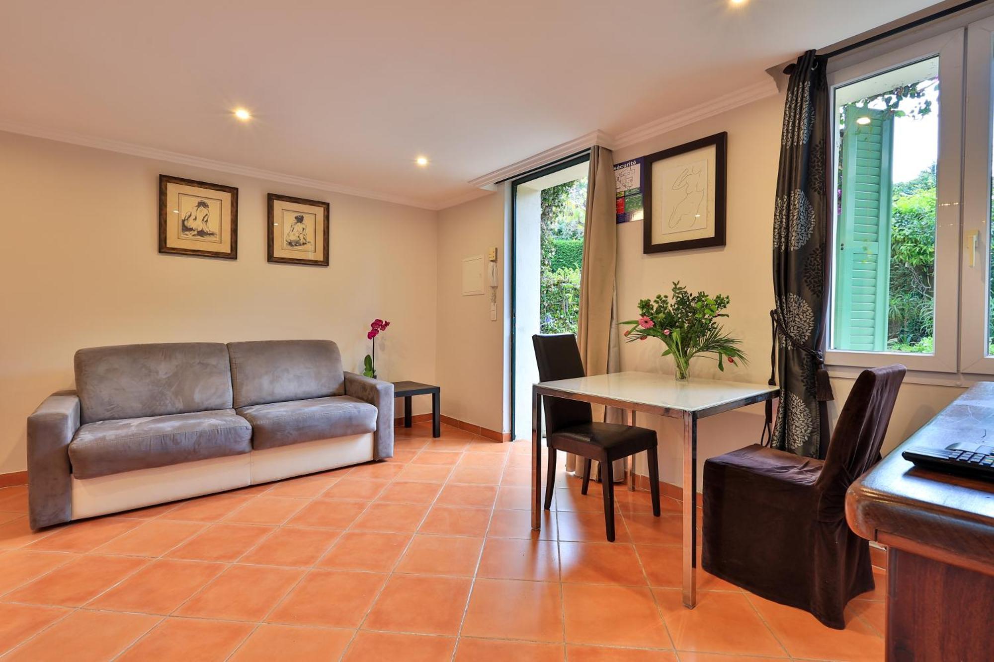 Emeraude Residence Hoteliere Juan-les-Pins Exterior foto