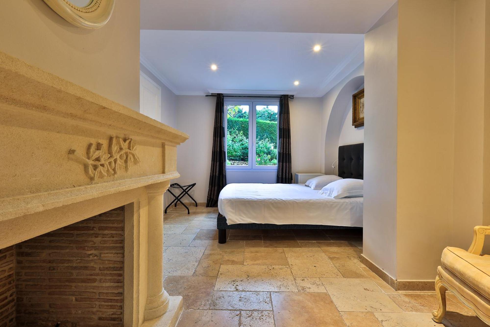Emeraude Residence Hoteliere Juan-les-Pins Exterior foto